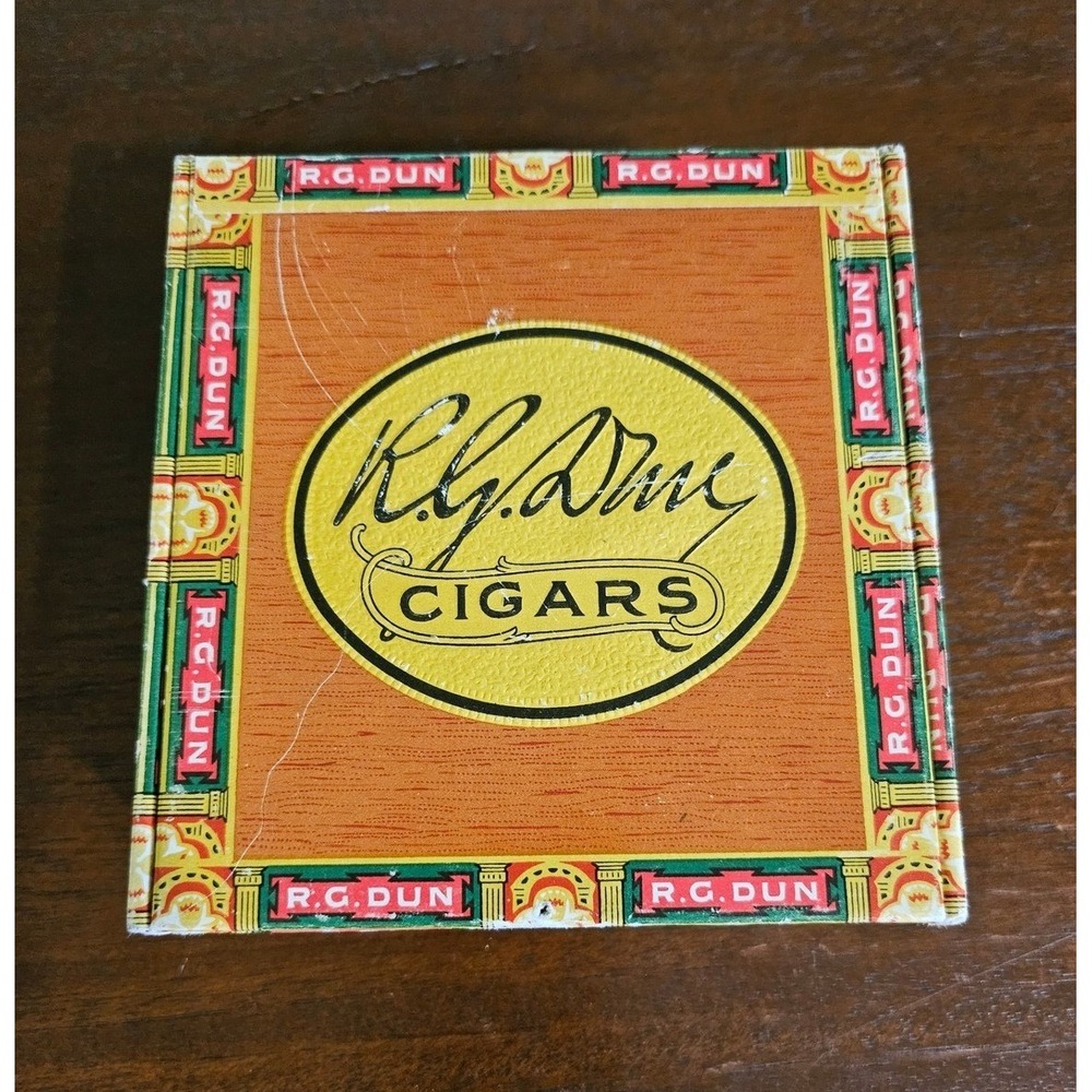 R.G. Dun Cigar Box Vintage Cardboard Brown 5 Cent Cigarillo Tobacciana Decor